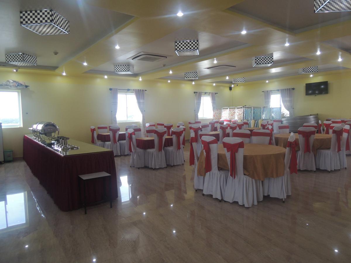 Nam Kieu Hotel Cà Mau Esterno foto