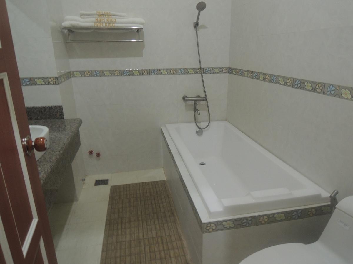 Nam Kieu Hotel Cà Mau Esterno foto